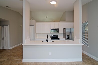 8434 Spicewood Dr, Jacksonville, FL 32216 - photo 6