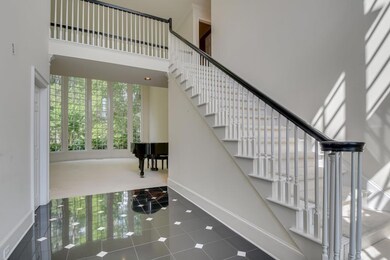 3683 Bay Point