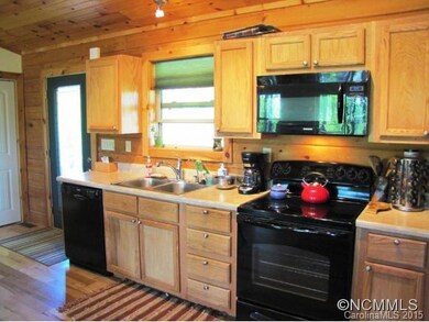 216 Dreamworks Ct, Hendersonville, NC 28792 - photo 4