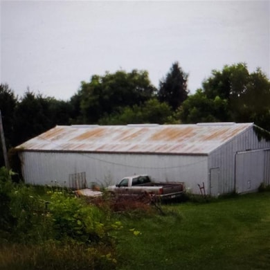 134 East St, Potosi, WI 53820 - photo 4