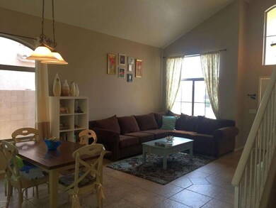 Living/Dining Rm