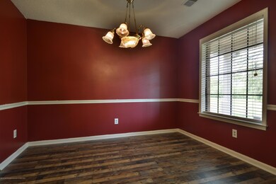 Formal Dining