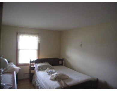 26 Woodcrest Dr, Riverside, RI 02915 - photo 4