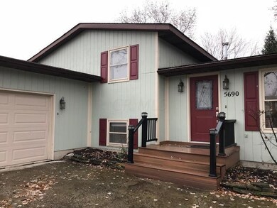 5690 Moorgate Dr, Columbus, OH 43235 - photo 2