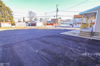 725 Quincy St unit 2, Allentown, PA 18109 - photo 2