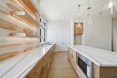 1709 Bologna Ln, Houston, TX 77055 - photo 5