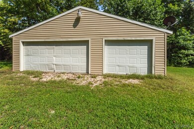 138 Youngling Place, Dunnsville, VA 22454 - photo 3