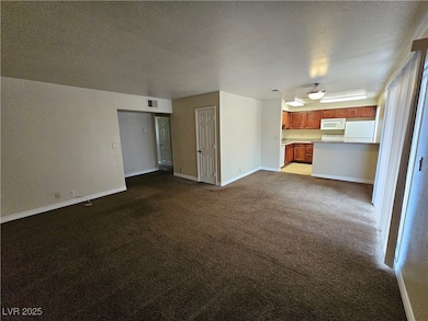 5422 River Glen Dr unit 372, Las Vegas, NV 89103 - photo 4
