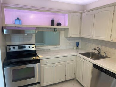 829 Camino Rd unit 112B, Delray Beach, FL 33445 - photo 3