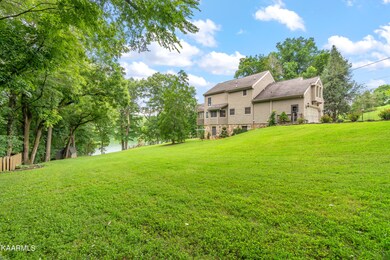 3129 W Gallaher Ferry Rd, Knoxville, TN 37932 - photo 2