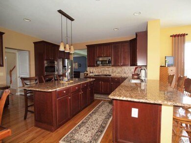 2028 Worthington Ct, Macungie, PA 18062 - photo 6