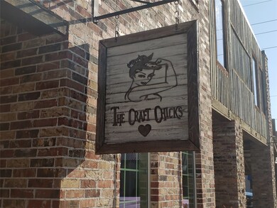 512 Kane St, Tomball, TX 77375 - photo 3