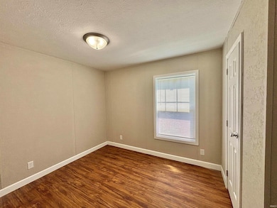 188 9th St SW, Linton, IN 47441 - photo 7