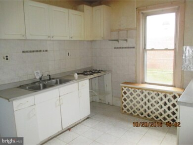 3320 Rowe St, Camden, NJ 08105 - photo 7