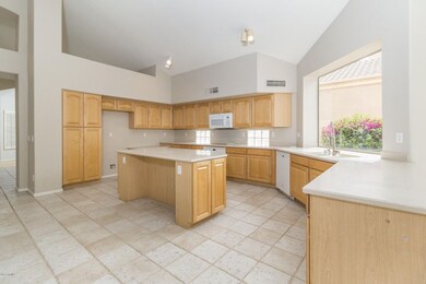 6) KITCHEN
