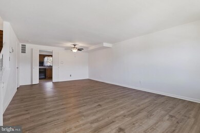 5609 Chelwynd Rd, Halethorpe, MD 21227 - photo 7