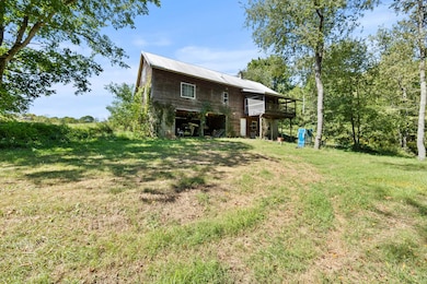 26377 Tarlton Adelphi Rd, Laurelville, OH 43135 - photo 7