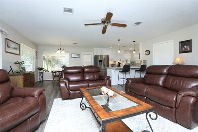 21422 Fontana St, Tomball, TX 77377 - photo 7