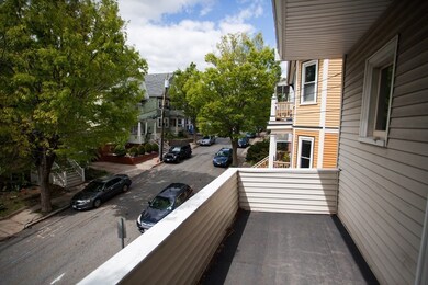 75 Bartlett St unit 3, Somerville, MA 02145 - photo 3