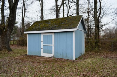 d shed