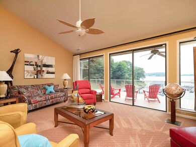 4274-lakeshore-ln-302-20