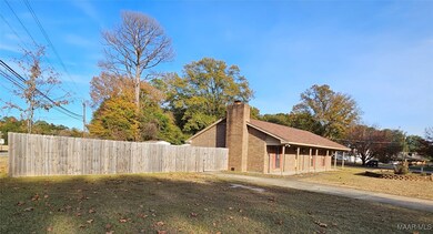 801 Cobblestone Curve, Prattville, AL 36067 - photo 3