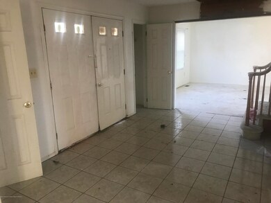 18 Candlelight Dr, Holmdel, NJ 07733 - photo 7