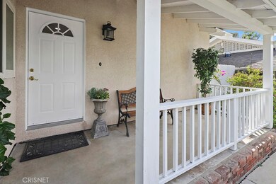 22476 Domingo Rd, Woodland Hills, CA 91364 - photo 2