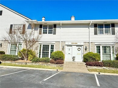 136 Peachtree Memorial Dr NW unit GA8, Atlanta, GA 30309 - photo 2