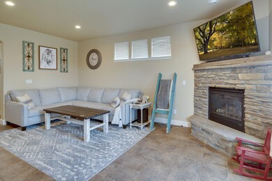 10-web-or-mls-788 NW 28th Loop-10