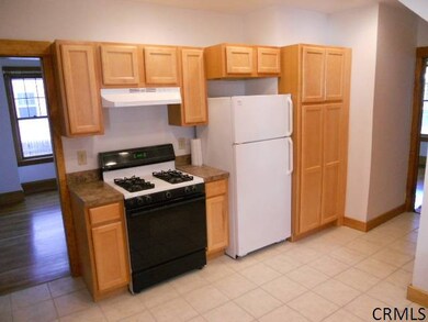 38 N Lake Ave, Troy, NY 12180 - photo 4