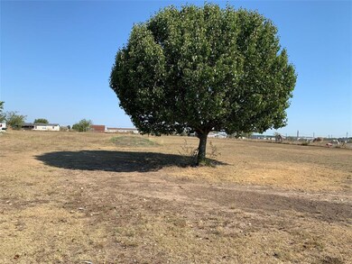 464 County Road 4421, Rhome, TX 76078 - photo 5