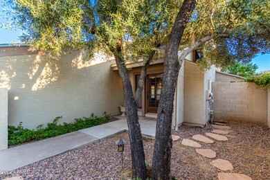 1723 E Redfield Rd, Tempe, AZ 85283 - photo 4