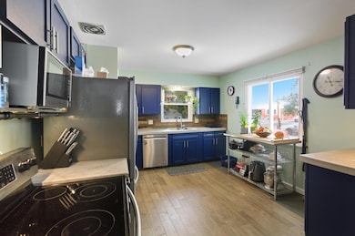 2610 Spaatz Ave, Columbus, OH 43204 - photo 5