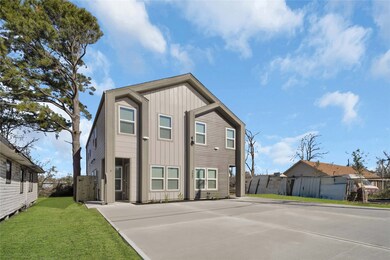 Live in one unit and lease the other unit