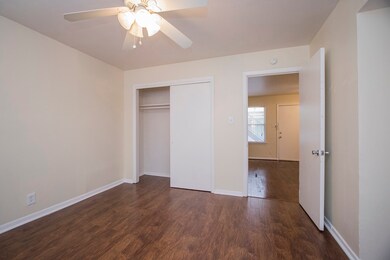 8803 Timberside Dr unit 9, Houston, TX 77025 - photo 6
