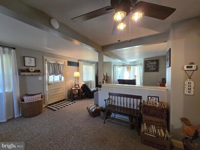 749 Harrison Ave, Berkeley Springs, WV 25411 - photo 6