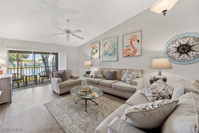 822 Gulf Pavillion Dr unit 202, Naples, FL 34108 - photo 4