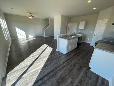 883 E Sparrow Cir, Fayetteville, AR 72701 - photo 6