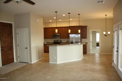 20161230064554042221000000-o KITCHEN