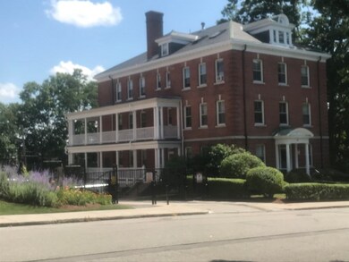 67 Illinois St unit 408, Worcester, MA 01610 - photo 2