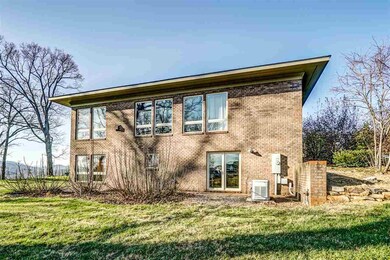 2045 Field Creek Ln, Charlottesville, VA 22903 - photo 7