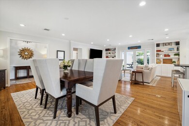 6147 Burgoyne Rd, Houston, TX 77057 - photo 6