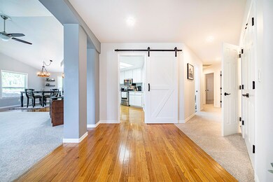 3091 Ruby Dr, Medford, OR 97504 - photo 5