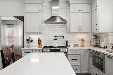 362 Sladen St, Dracut, MA 01826 - photo 5