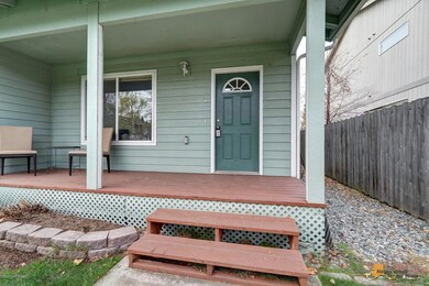 Unit #2-Nice Front Porch