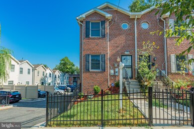 2700 R St SE, Washington, DC 20020 - photo 2