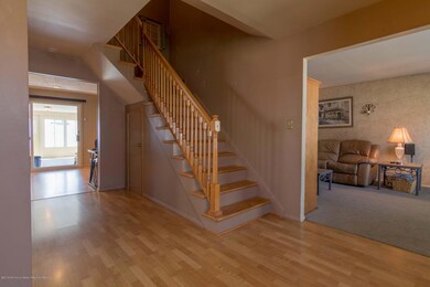 8 Tralee Rd - Foyer 2