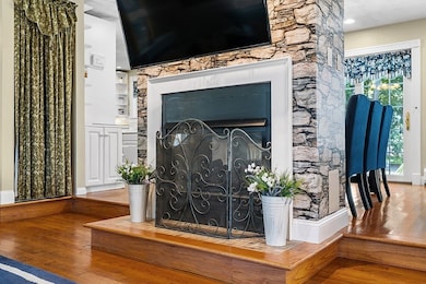 18 Hillcrest Rd, Danvers, MA 01923 - photo 5