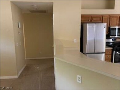 Hallway to bedrooms